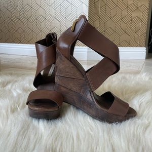 Diane von Furstenberg Wedges
